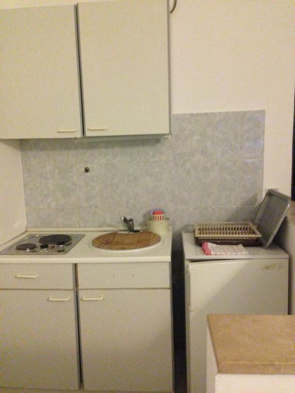 Guest House Alek Vrboska Chambre photo